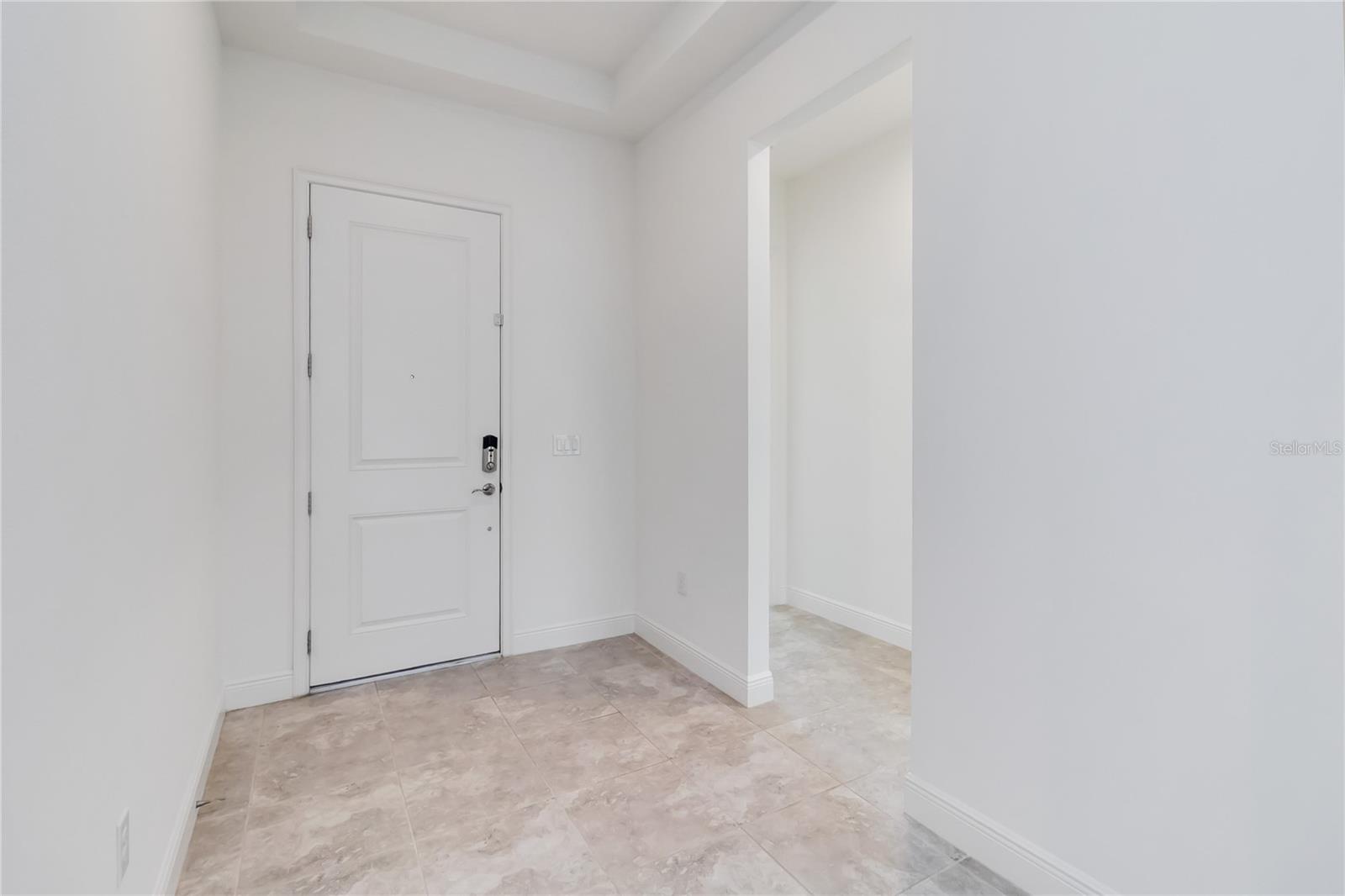 Image 7 of 73 For 5009 Fountainwood Drive