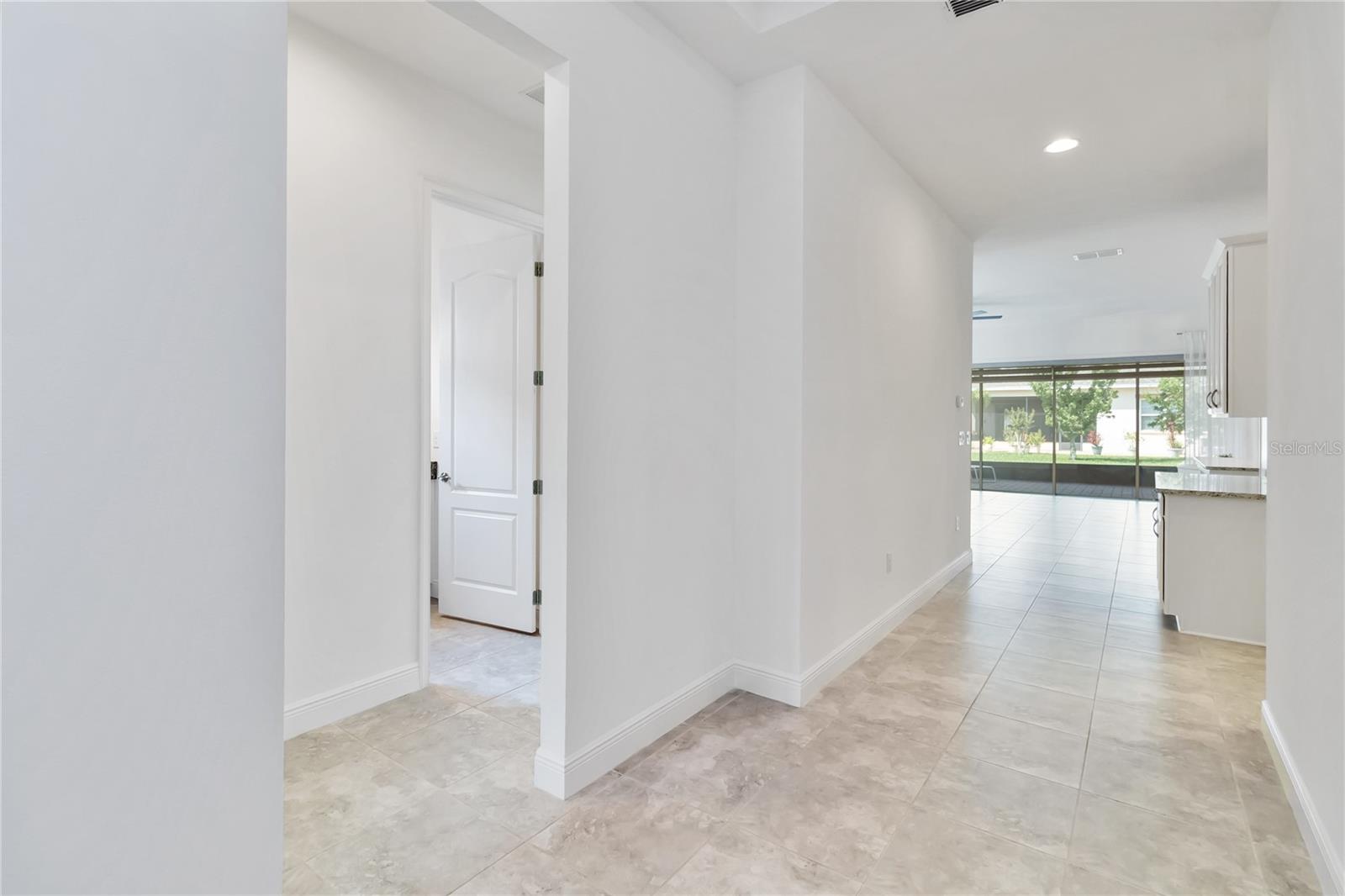 Image 8 of 73 For 5009 Fountainwood Drive