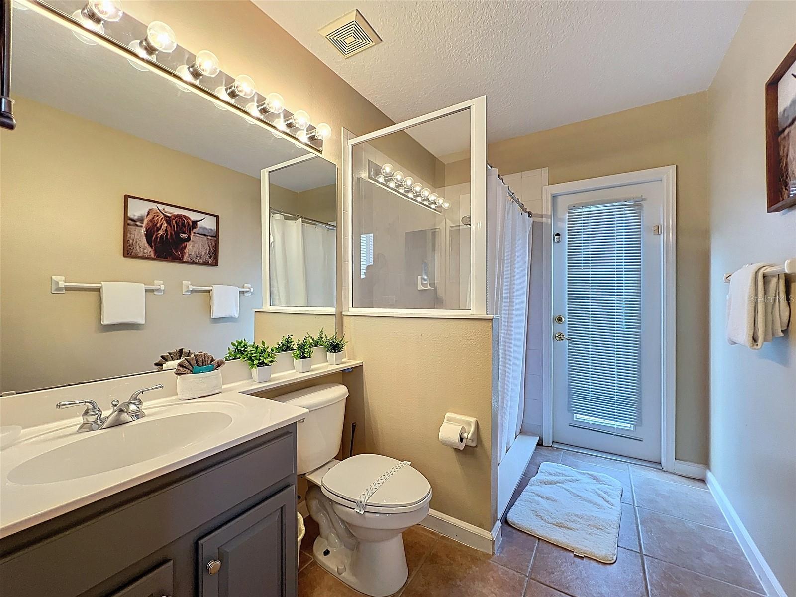 Image 17 of 25 For 518 Brighton Drive