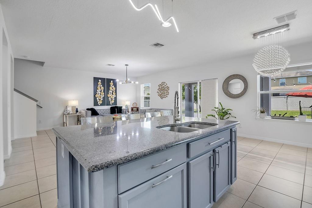 Image 11 of 38 For 3400 Mt Vernon Way