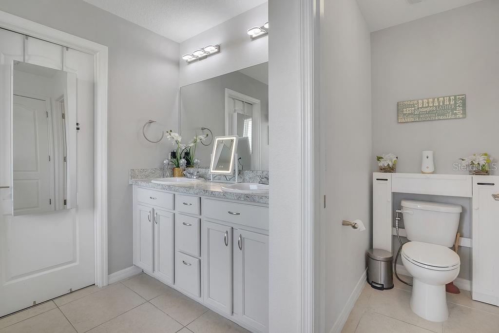 Image 20 of 38 For 3400 Mt Vernon Way