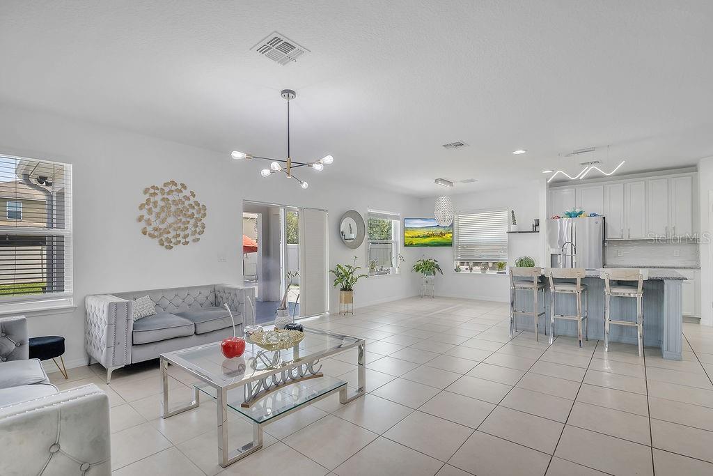 Image 6 of 38 For 3400 Mt Vernon Way