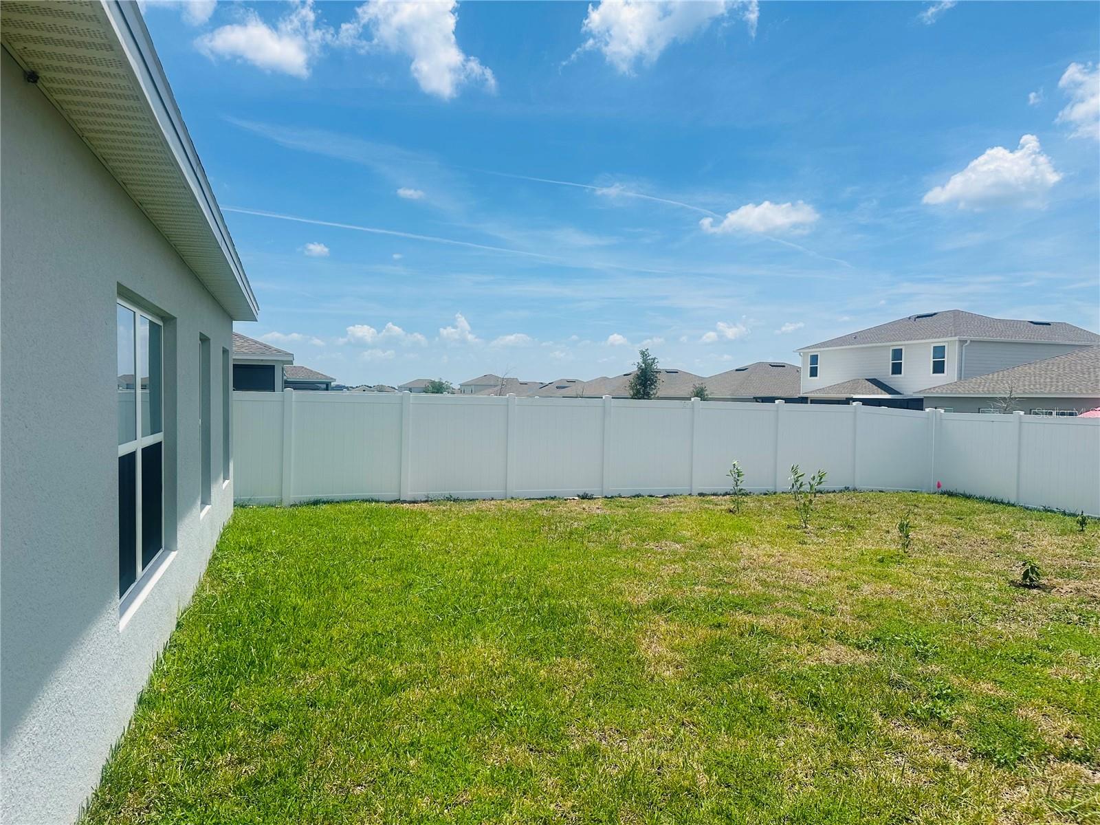 Image 16 of 17 For 1190 Lexington Lane