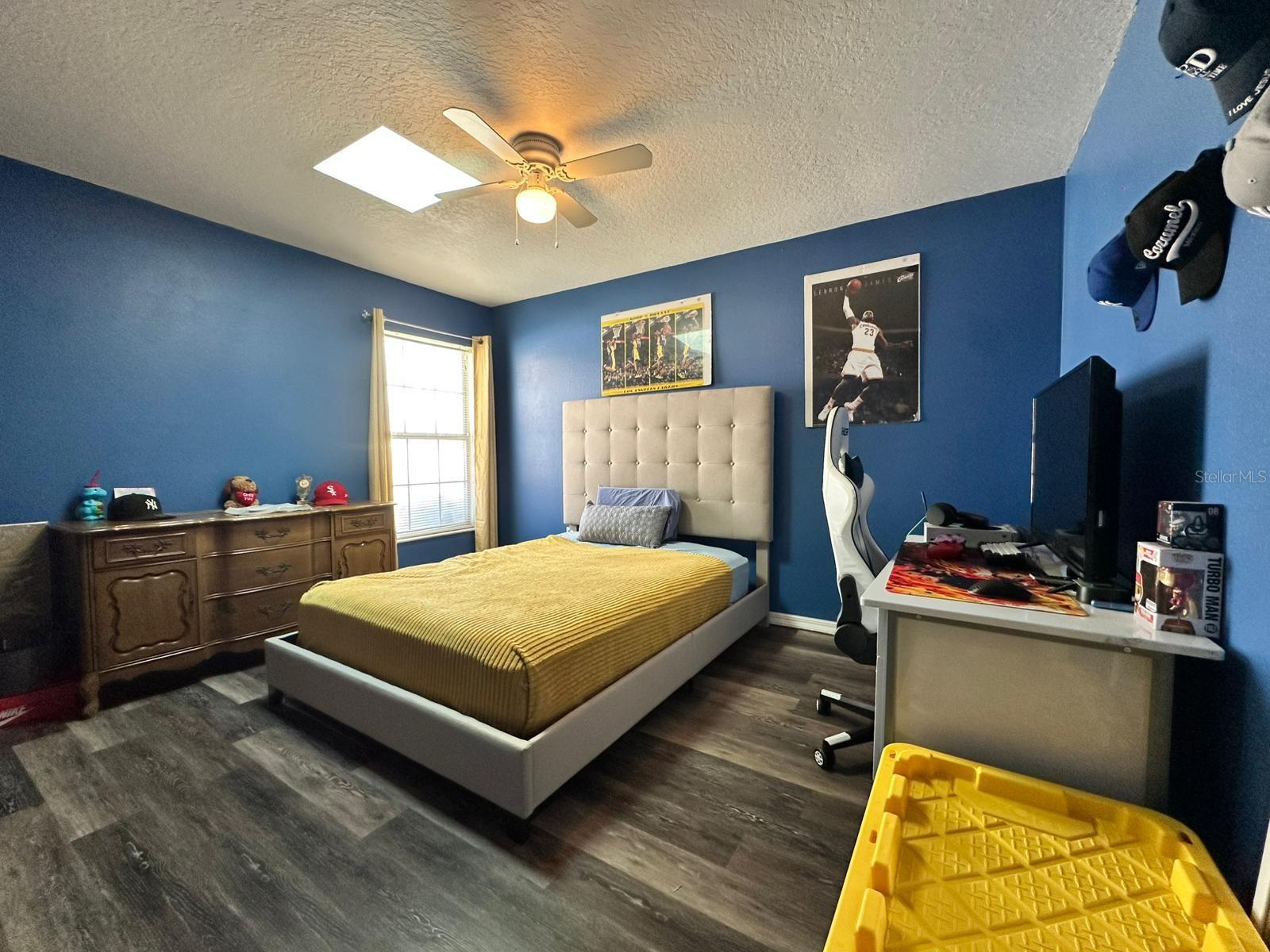 Image 31 of 40 For 2410 Sweetwater Boulevard