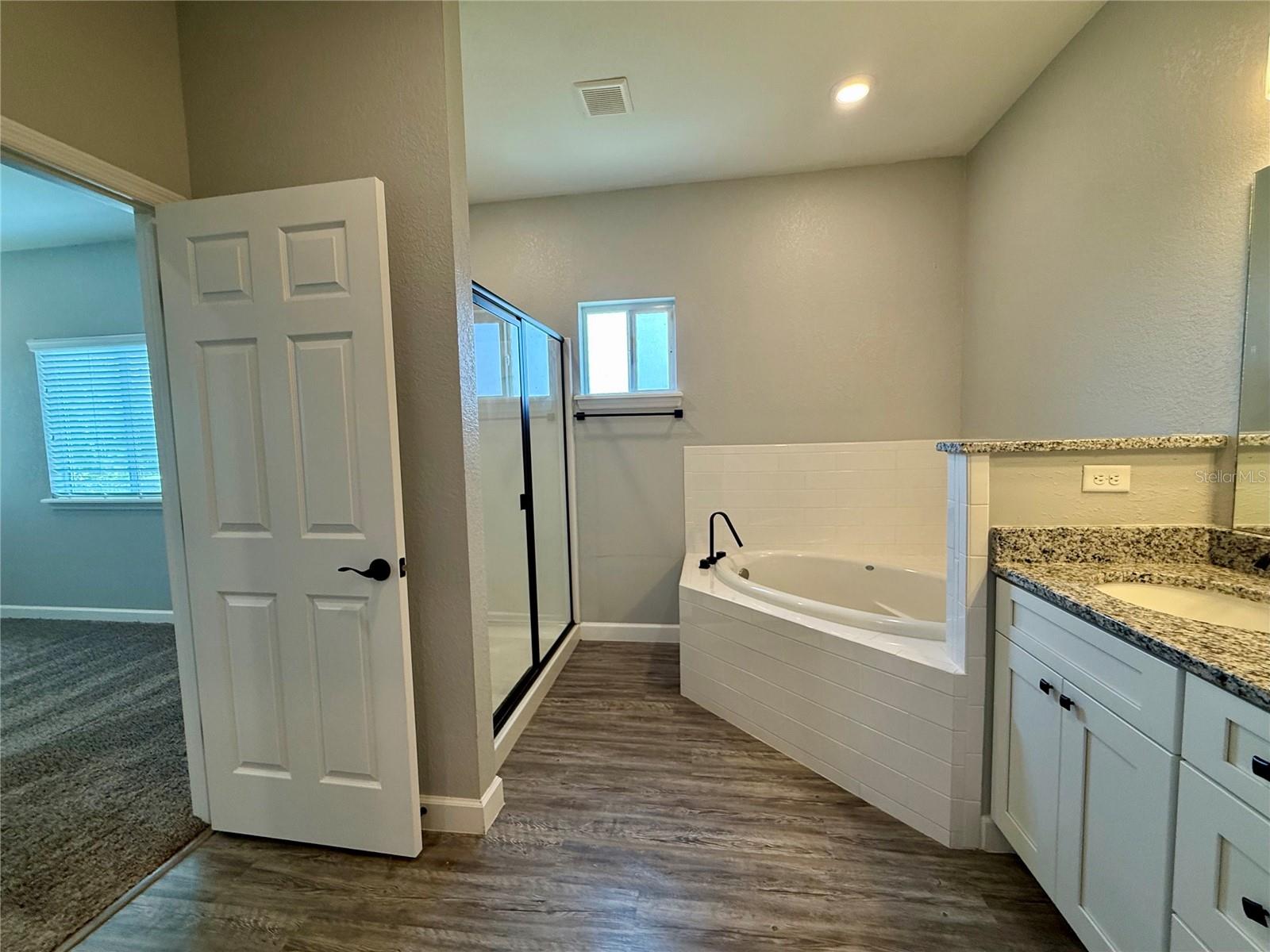 Image 18 of 32 For 2541 Pine Place
