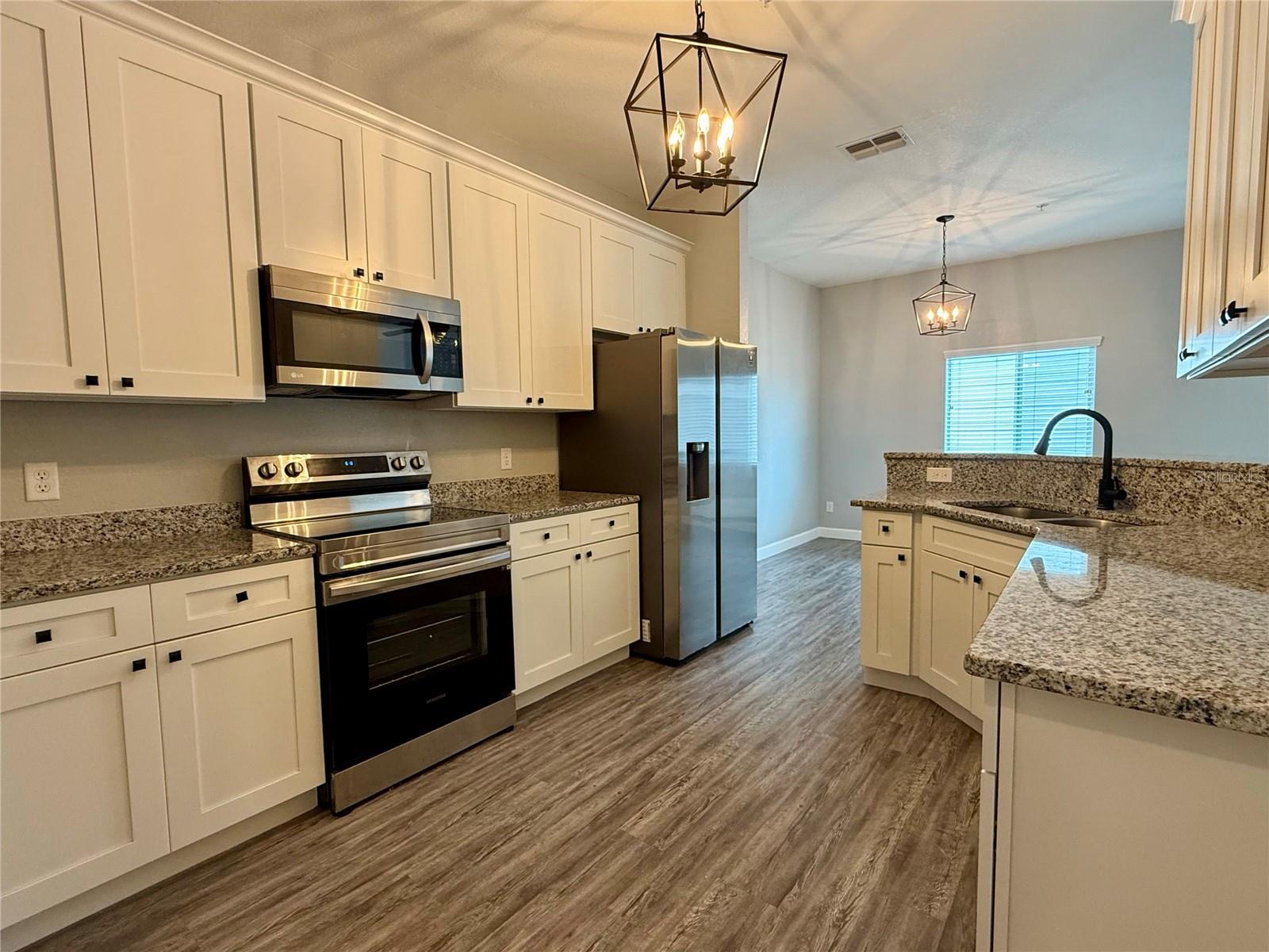 Image 11 of 31 For 2628 Tanoak Terrace