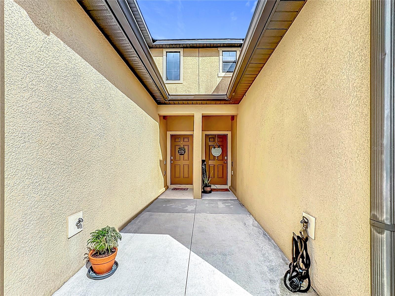 Image 4 of 44 For 2294 Seven Oaks Drive