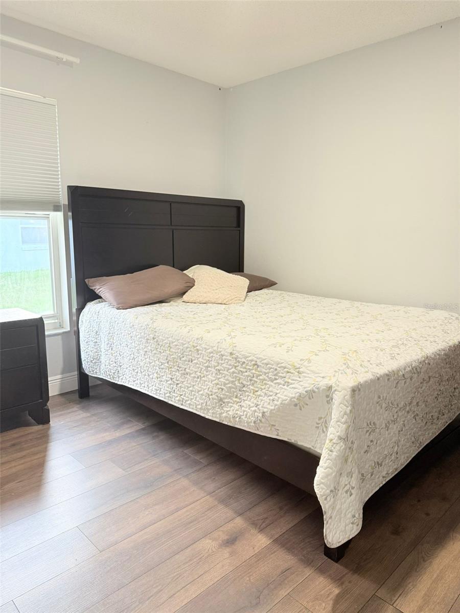 Image 10 of 22 For 16425 Golden Eagle Boulevard