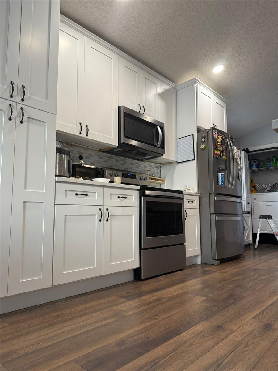 Image 3 of 22 For 16425 Golden Eagle Boulevard
