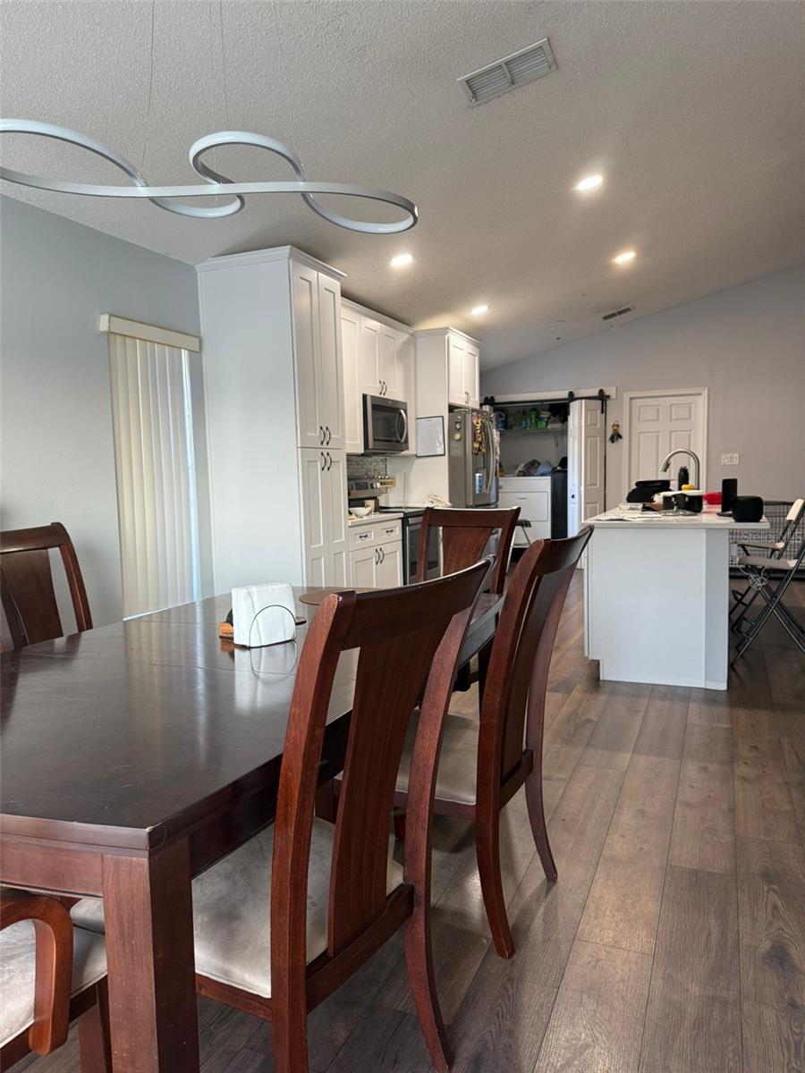 Image 9 of 22 For 16425 Golden Eagle Boulevard