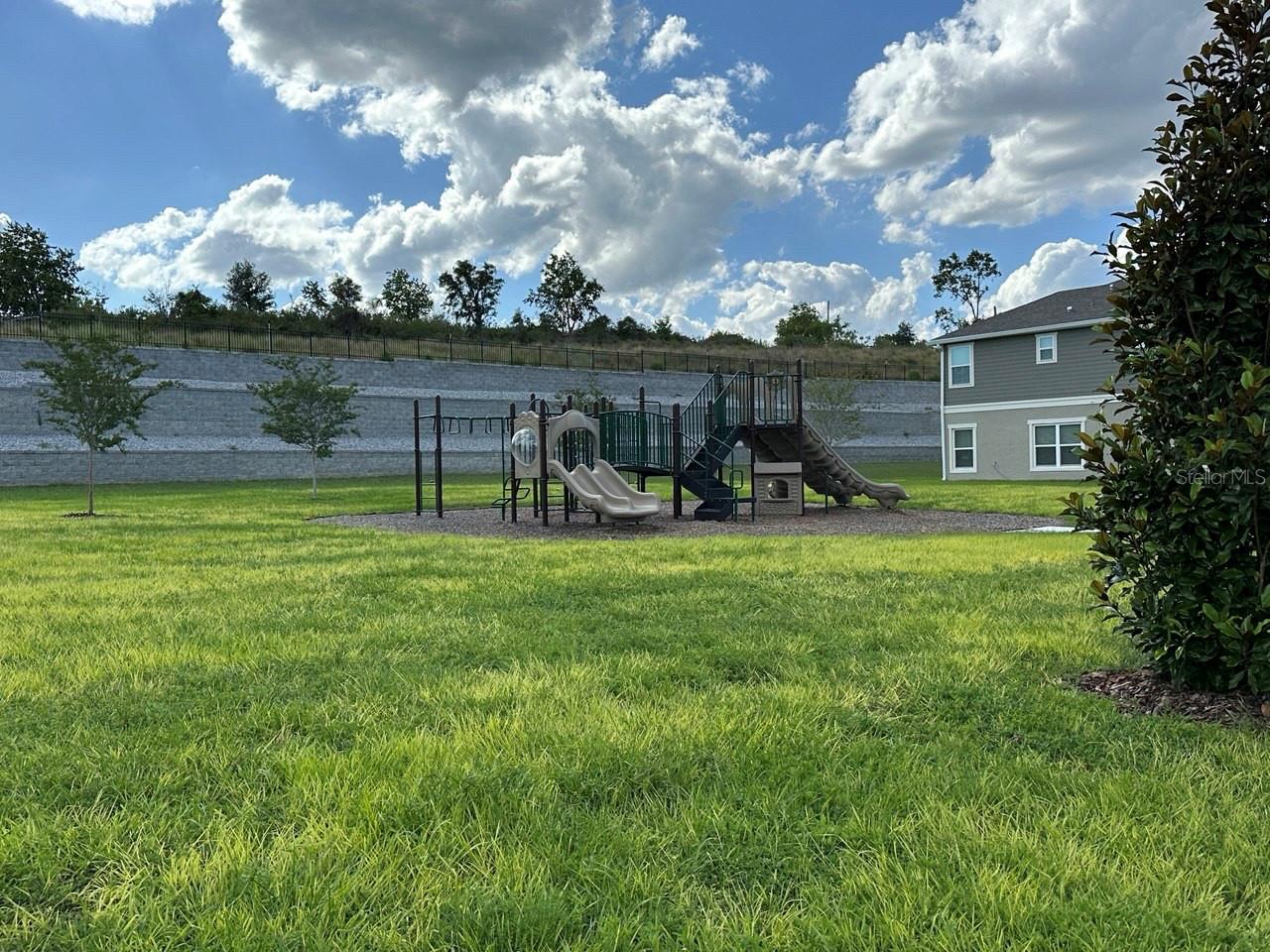 Image 13 of 17 For 9335 Westside Hills Drive