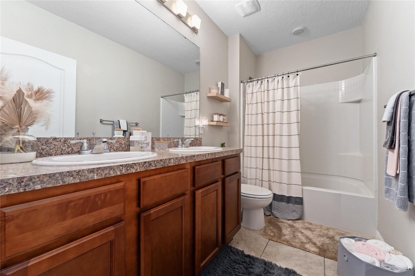 Image 17 of 27 For 3053 Royal Tern Drive