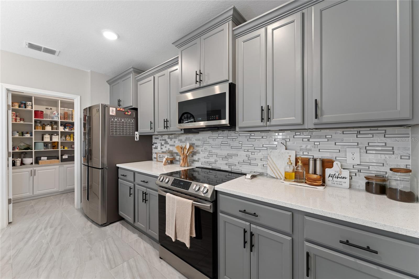 Image 9 of 27 For 3053 Royal Tern Drive