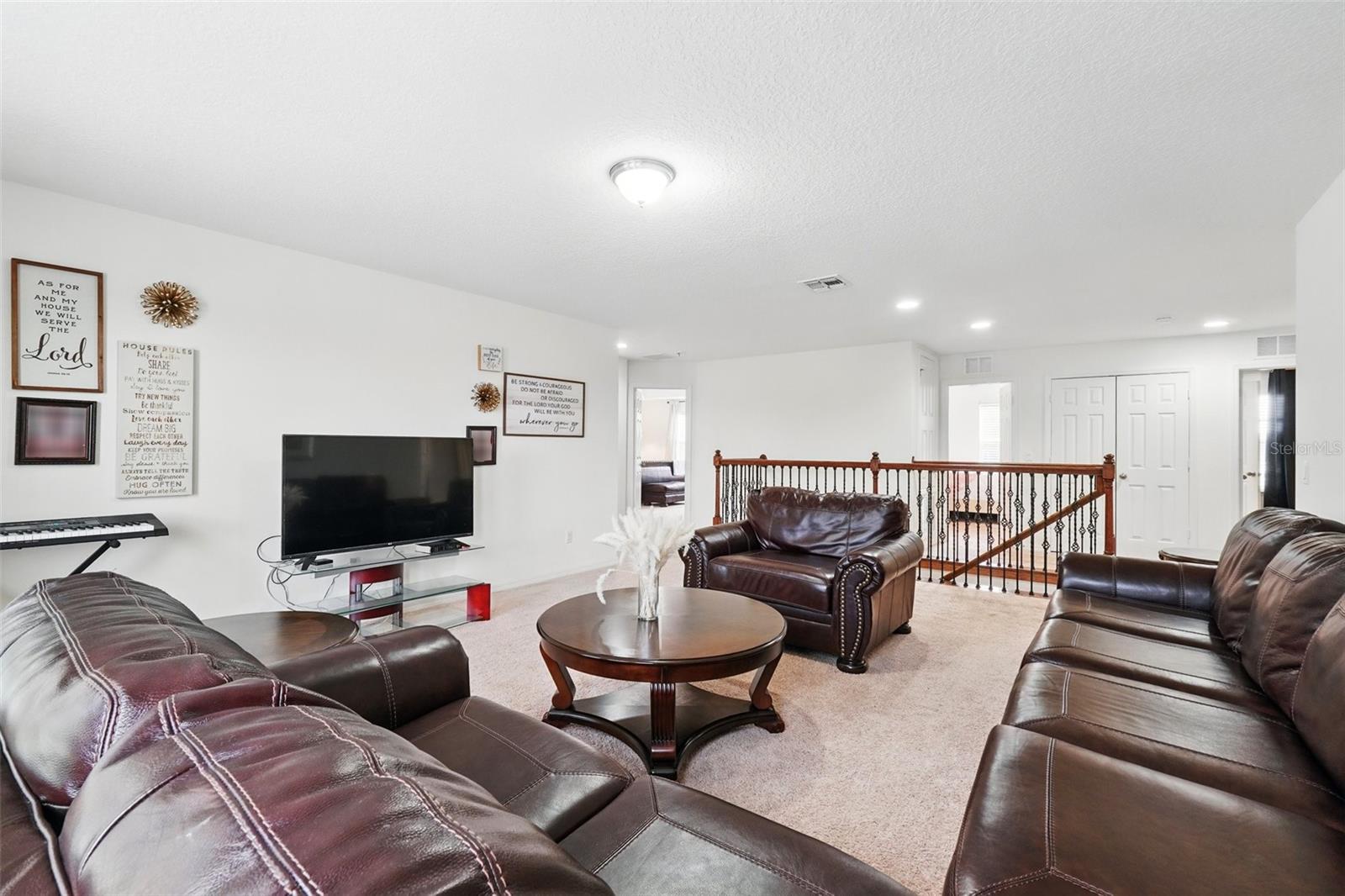 Image 37 of 56 For 3899 Mount Vernon Way
