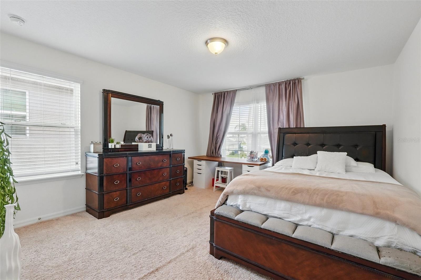 Image 38 of 56 For 3899 Mount Vernon Way
