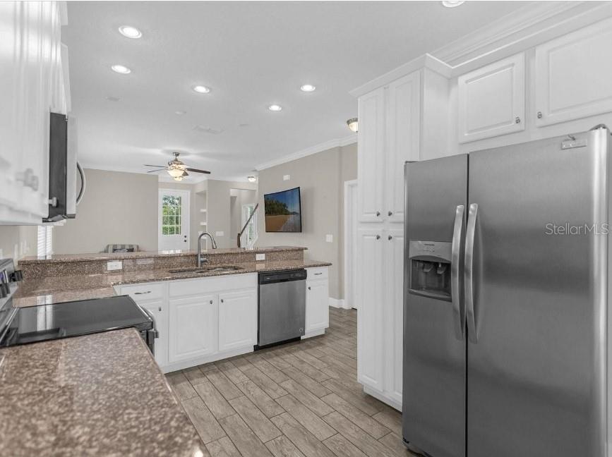 Image 10 of 25 For 2621 Amati Drive