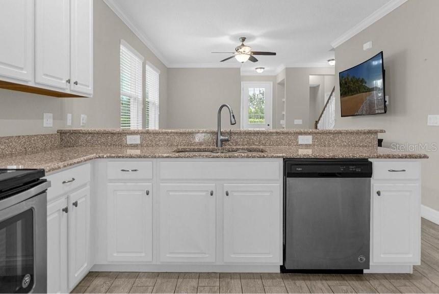 Image 8 of 25 For 2621 Amati Drive