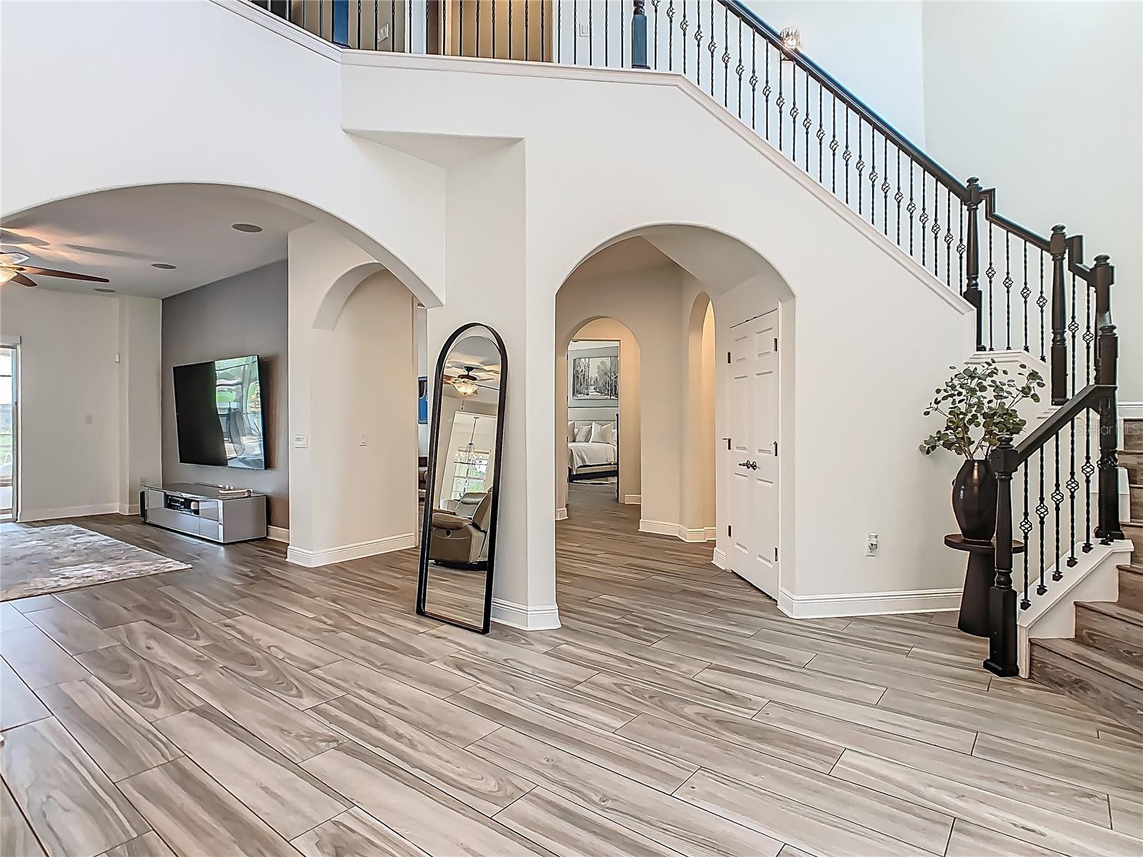 Image 4 of 59 For 1211 Terralago Way