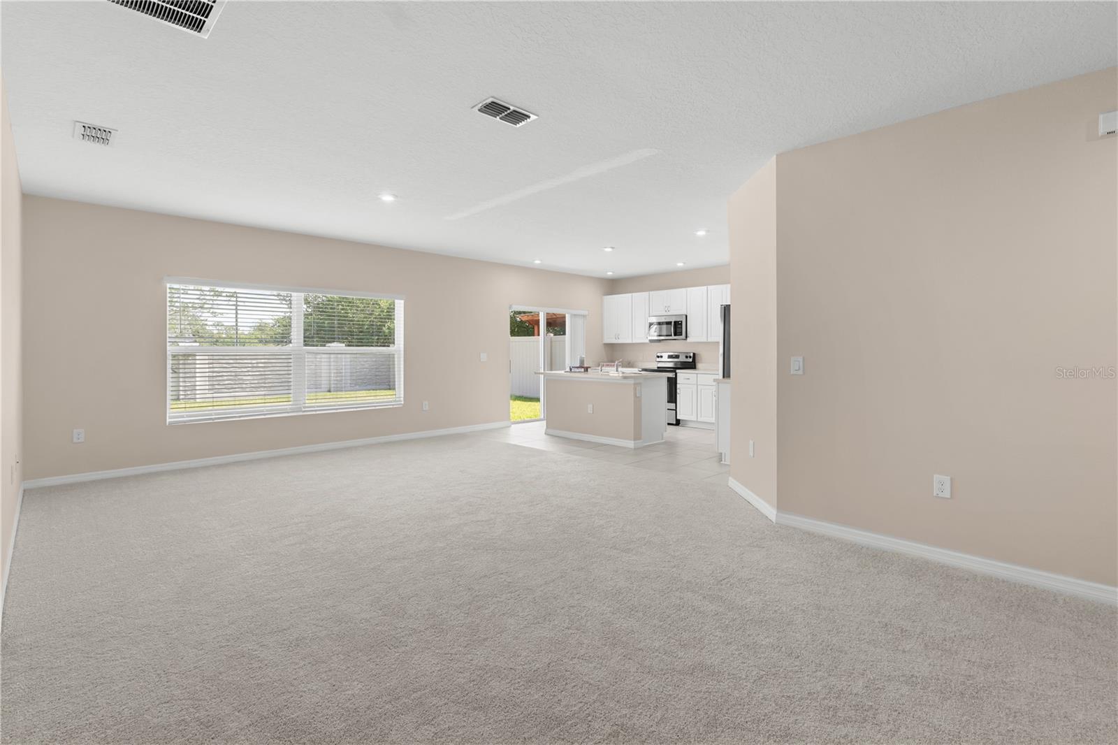 Image 4 of 14 For 2871 Parkfield Road