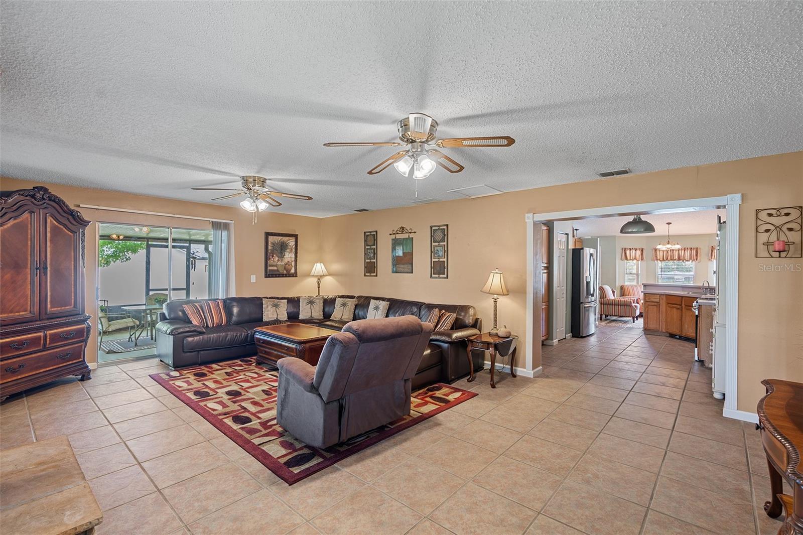 Image 20 of 65 For 621 Rebecca Drive