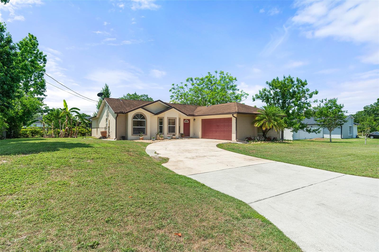 Image 33 of 65 For 621 Rebecca Drive