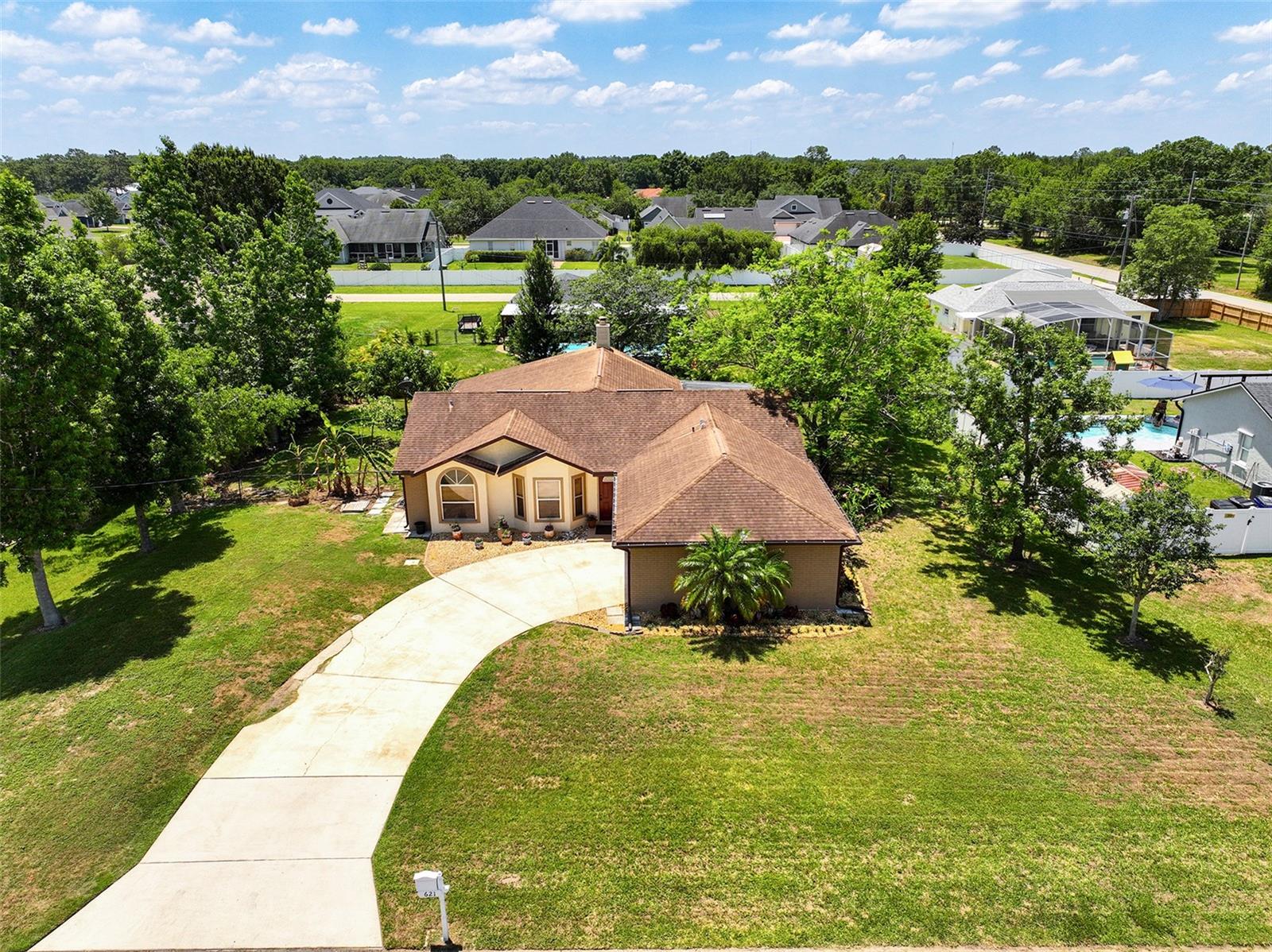Image 38 of 65 For 621 Rebecca Drive