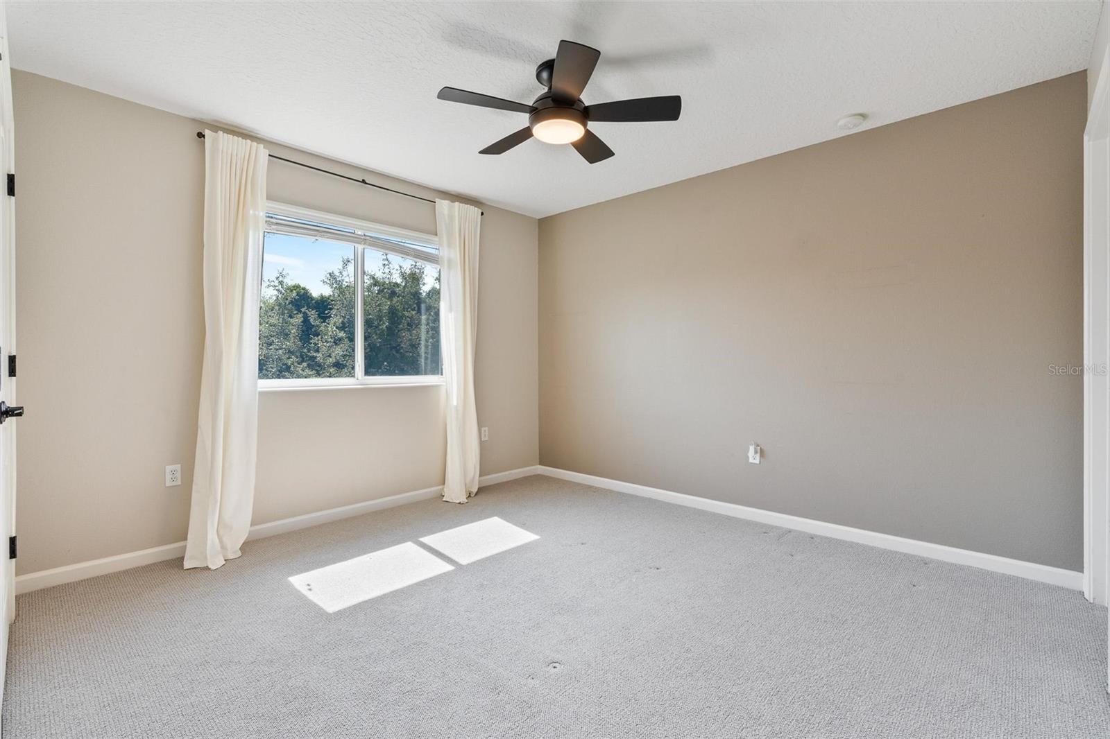 Image 19 of 35 For 12649 Dallington Terrace