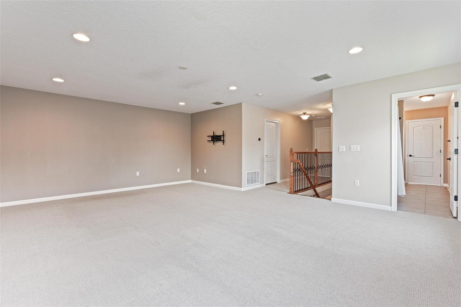 Image 24 of 35 For 12649 Dallington Terrace