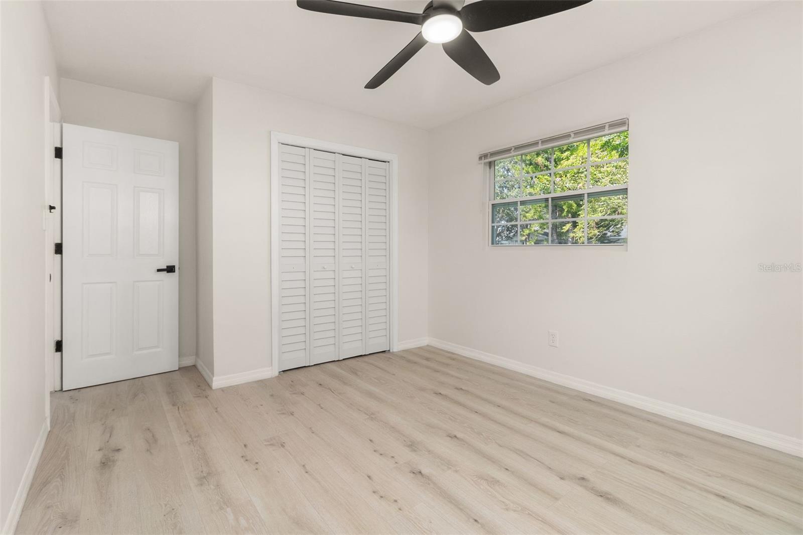Image 19 of 24 For 1842 Puritan Avenue