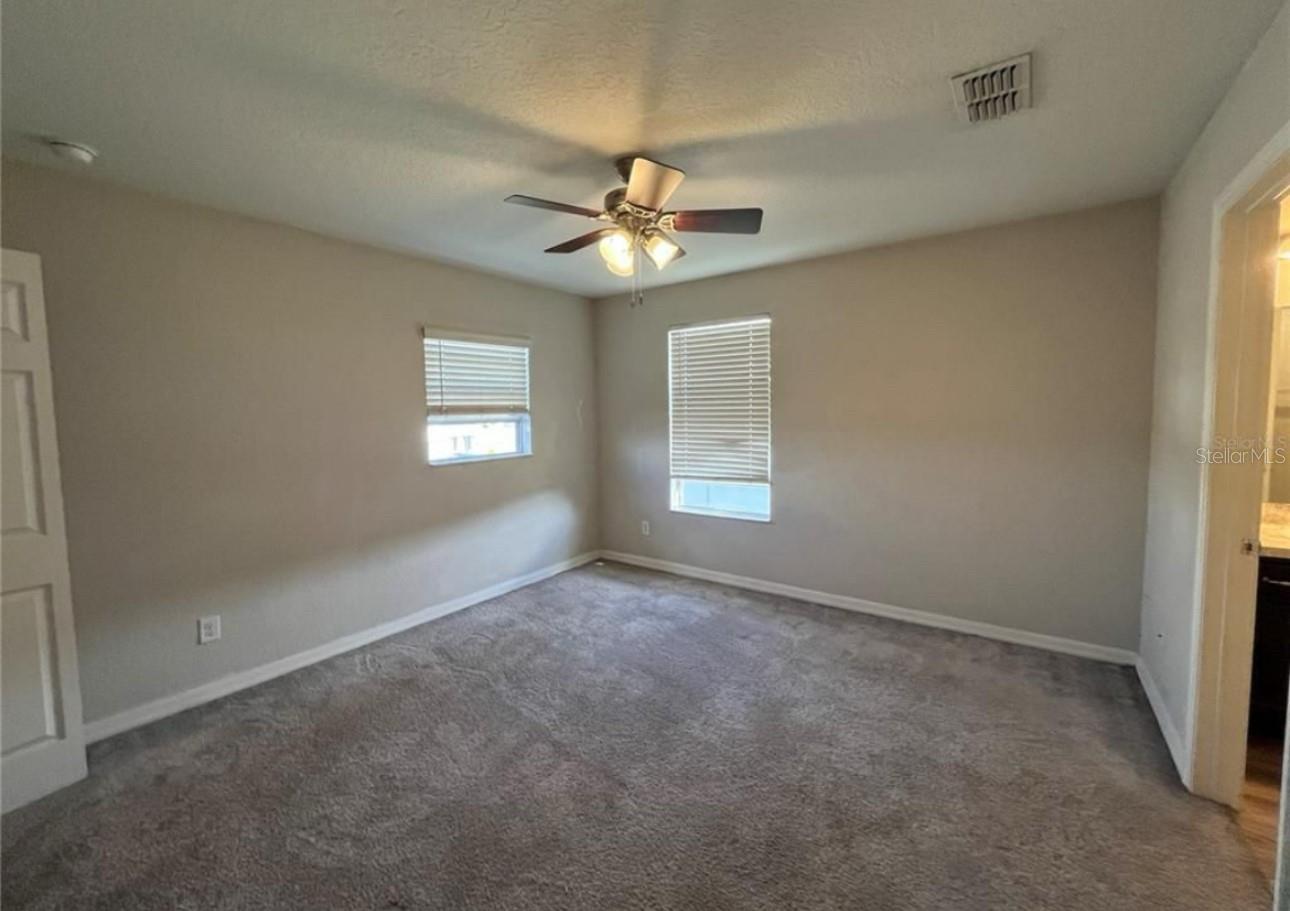 Image 11 of 15 For 4571 Calumet Drive