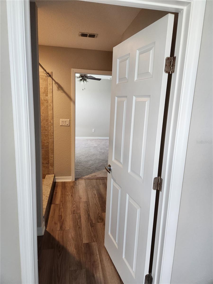Image 13 of 15 For 4571 Calumet Drive