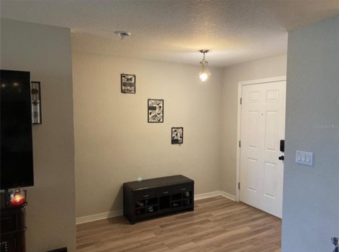 Image 4 of 15 For 4571 Calumet Drive
