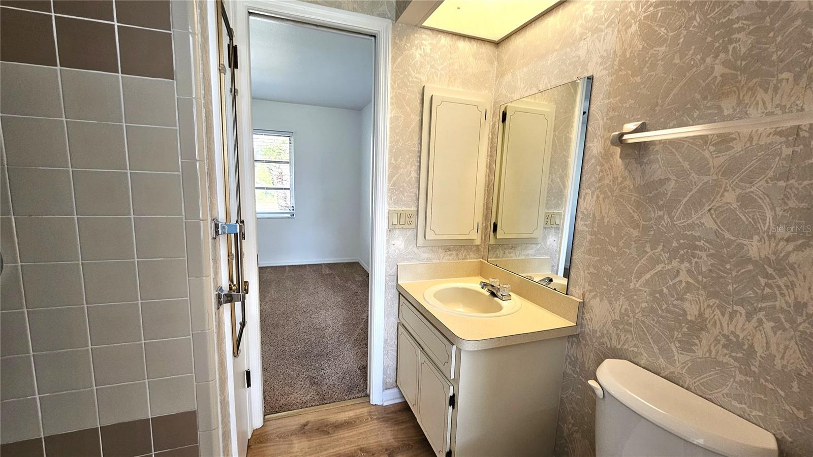 Image 16 of 24 For 6462 Mechler Street