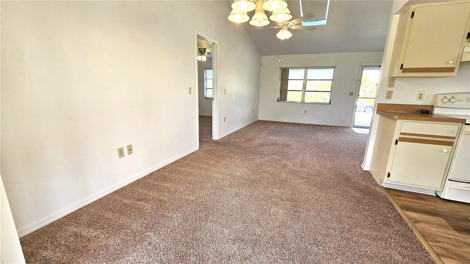 Image 7 of 24 For 6462 Mechler Street