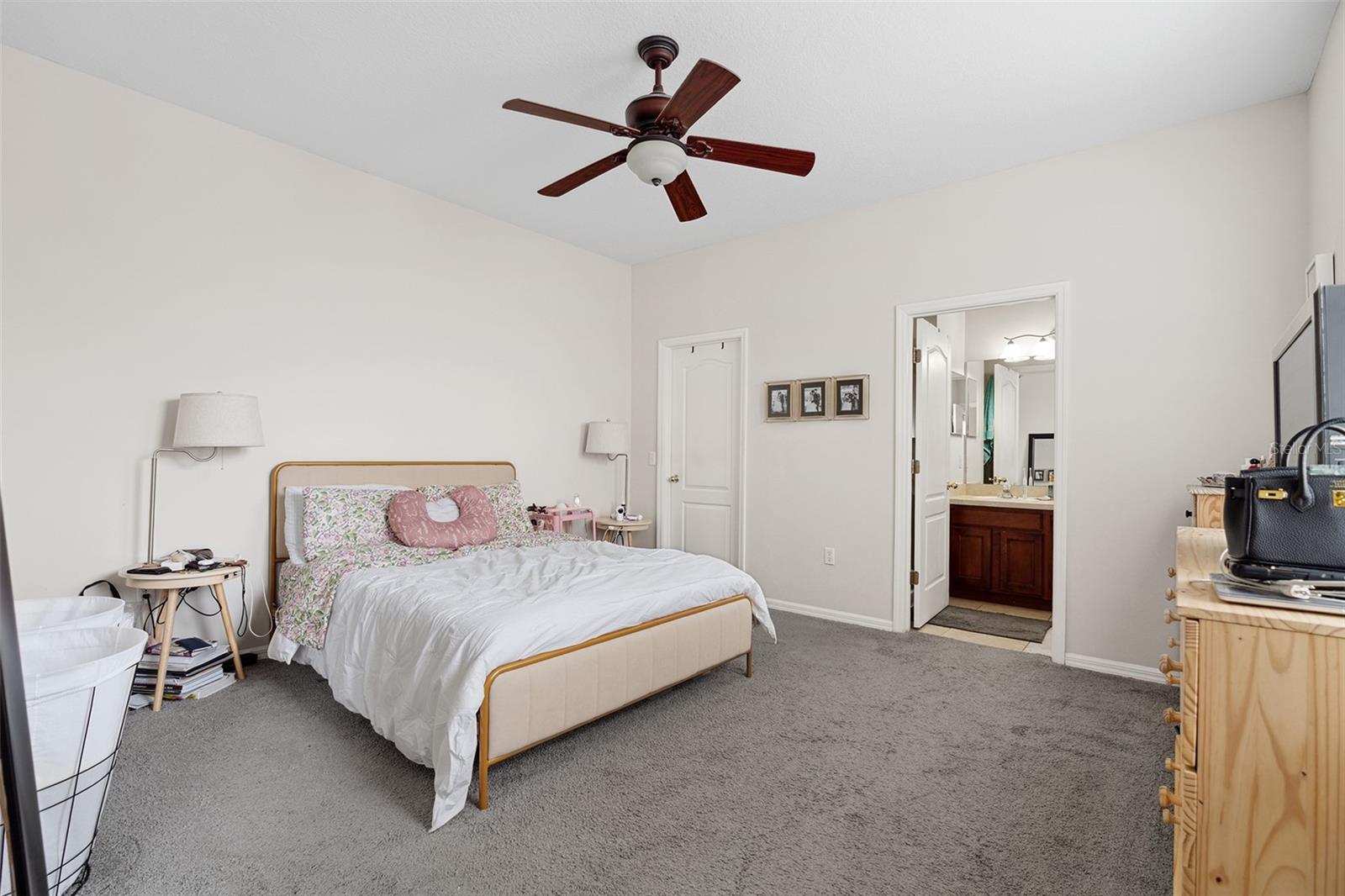 Image 14 of 56 For 7144 Five Oaks Drive