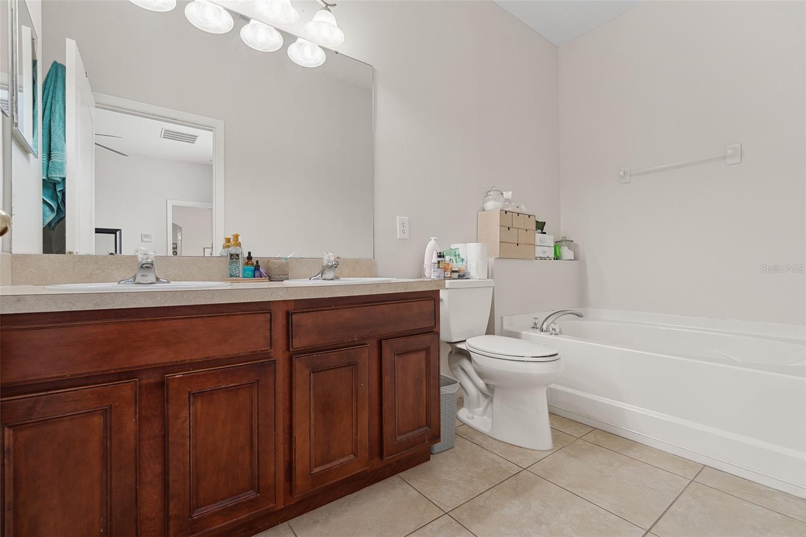 Image 16 of 56 For 7144 Five Oaks Drive