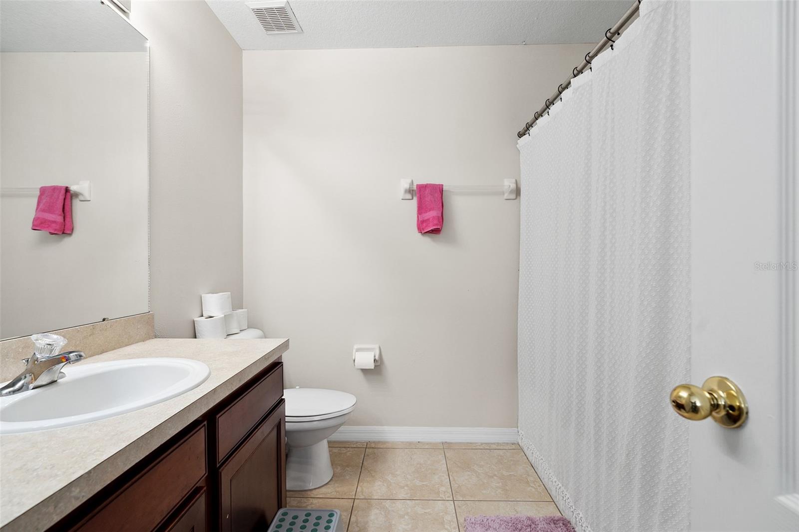 Image 21 of 56 For 7144 Five Oaks Drive