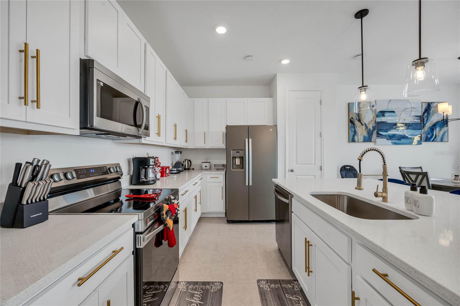 Image 7 of 21 For 641 Longboat Drive
