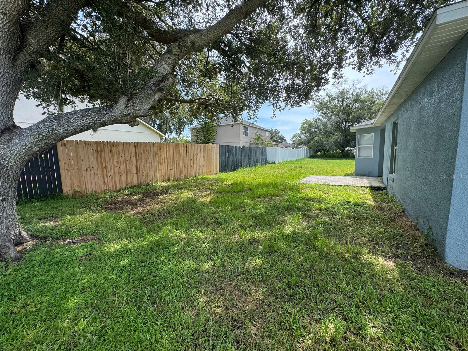 Image 14 of 15 For 454 Cardinal Court