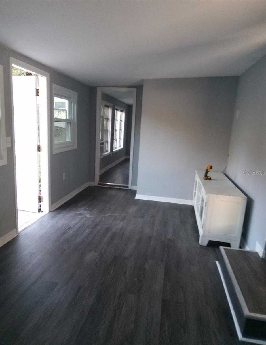 Image 2 of 5 For 11772 99th Terrace