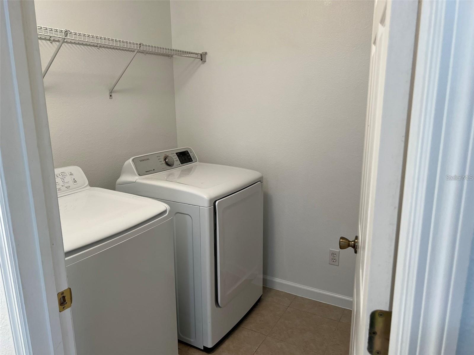 Image 22 of 29 For 849 Park Grove Court