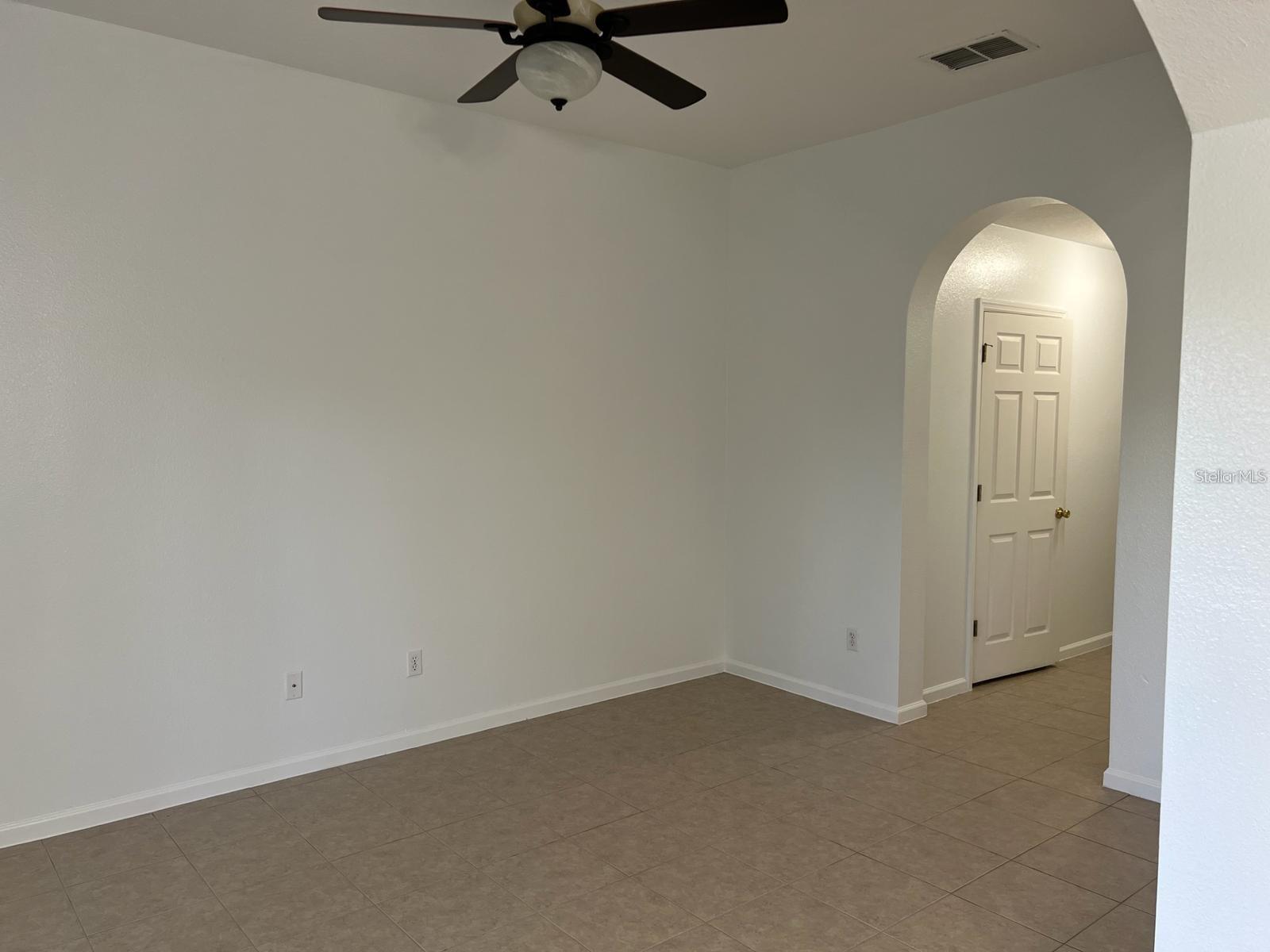 Image 23 of 29 For 849 Park Grove Court