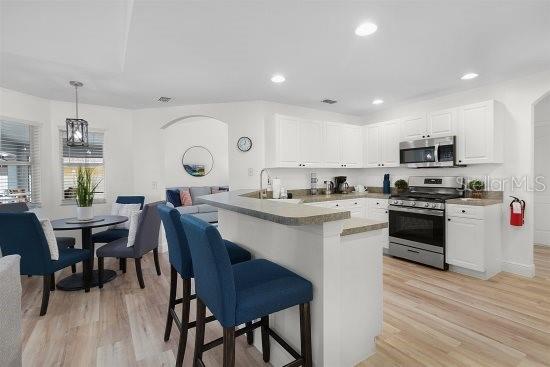Image 14 of 62 For 252 Barbera Drive