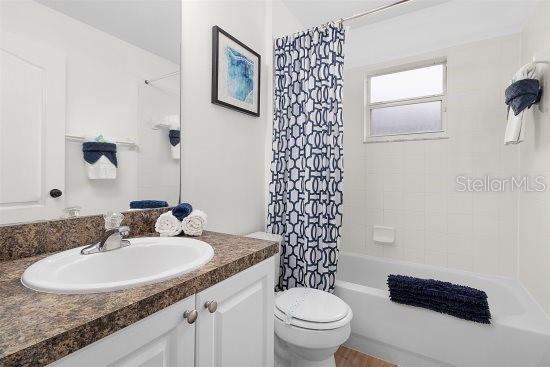 Image 46 of 62 For 252 Barbera Drive