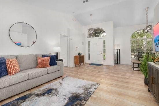Image 8 of 62 For 252 Barbera Drive