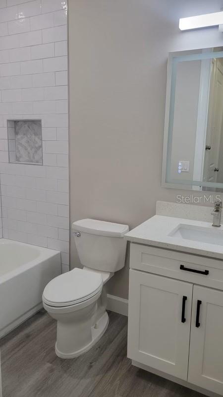 Image 13 of 26 For 1328 Celebration Avenue B