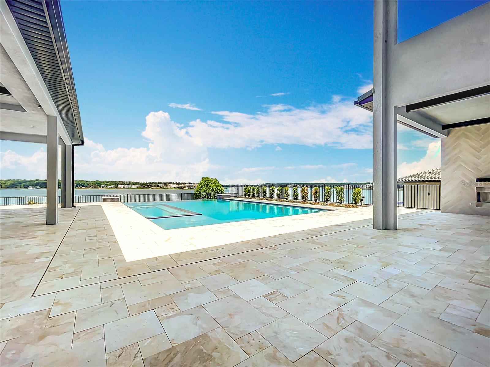 Image 65 of 90 For 15121 Pendio Drive
