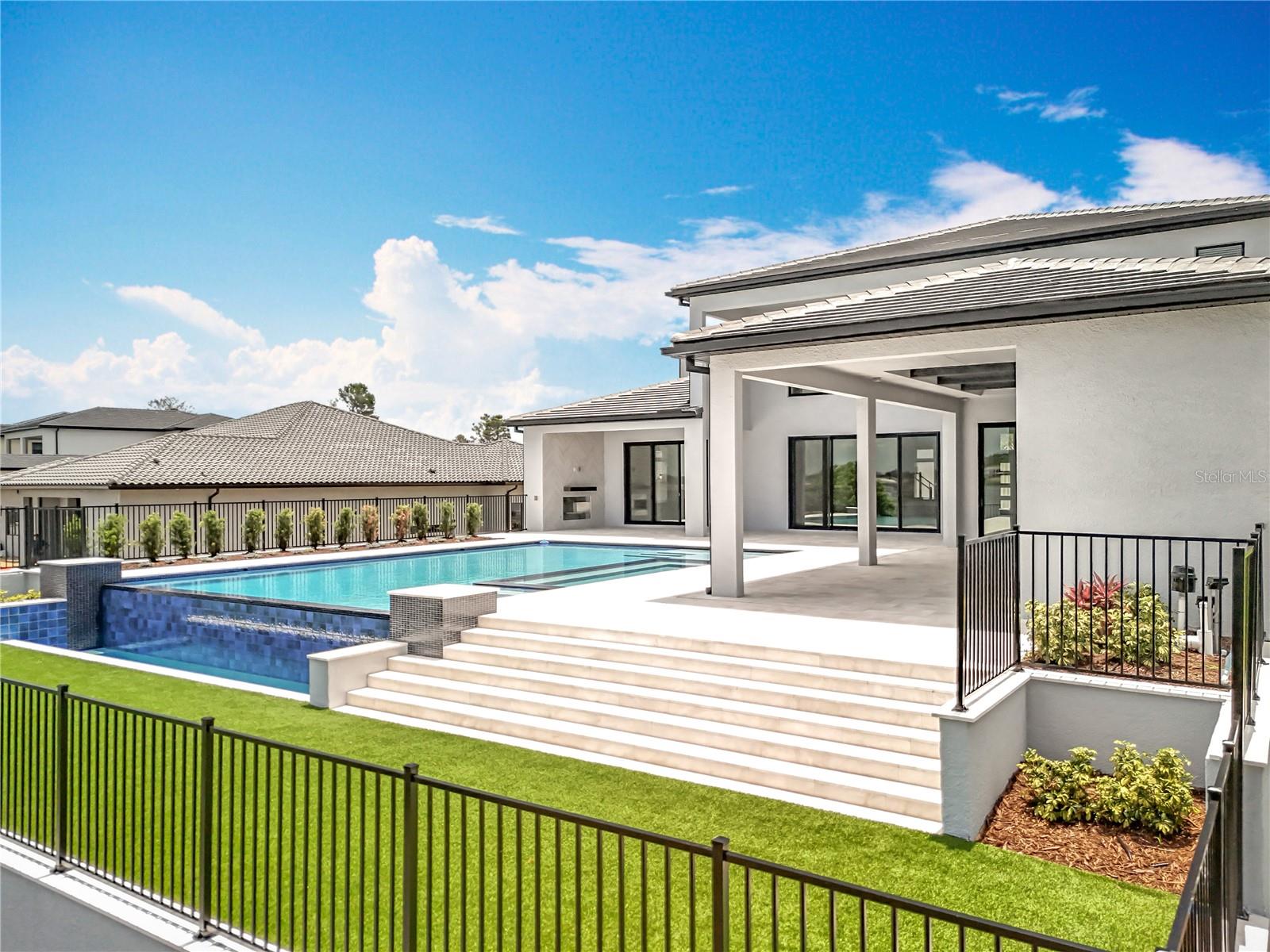 Image 66 of 90 For 15121 Pendio Drive