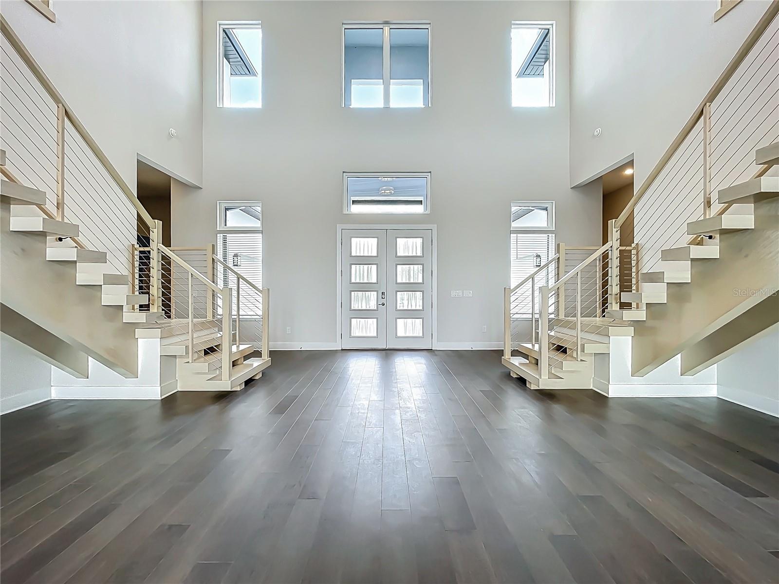 Image 9 of 90 For 15121 Pendio Drive