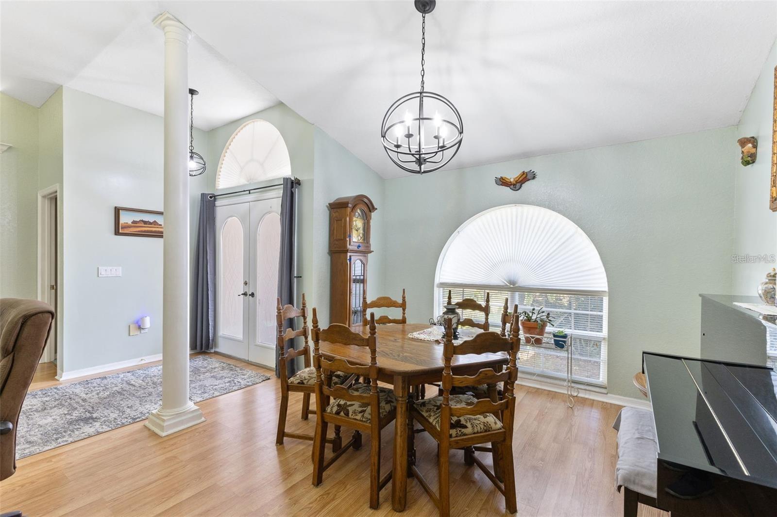 Image 11 of 32 For 7222 Stanford Drive